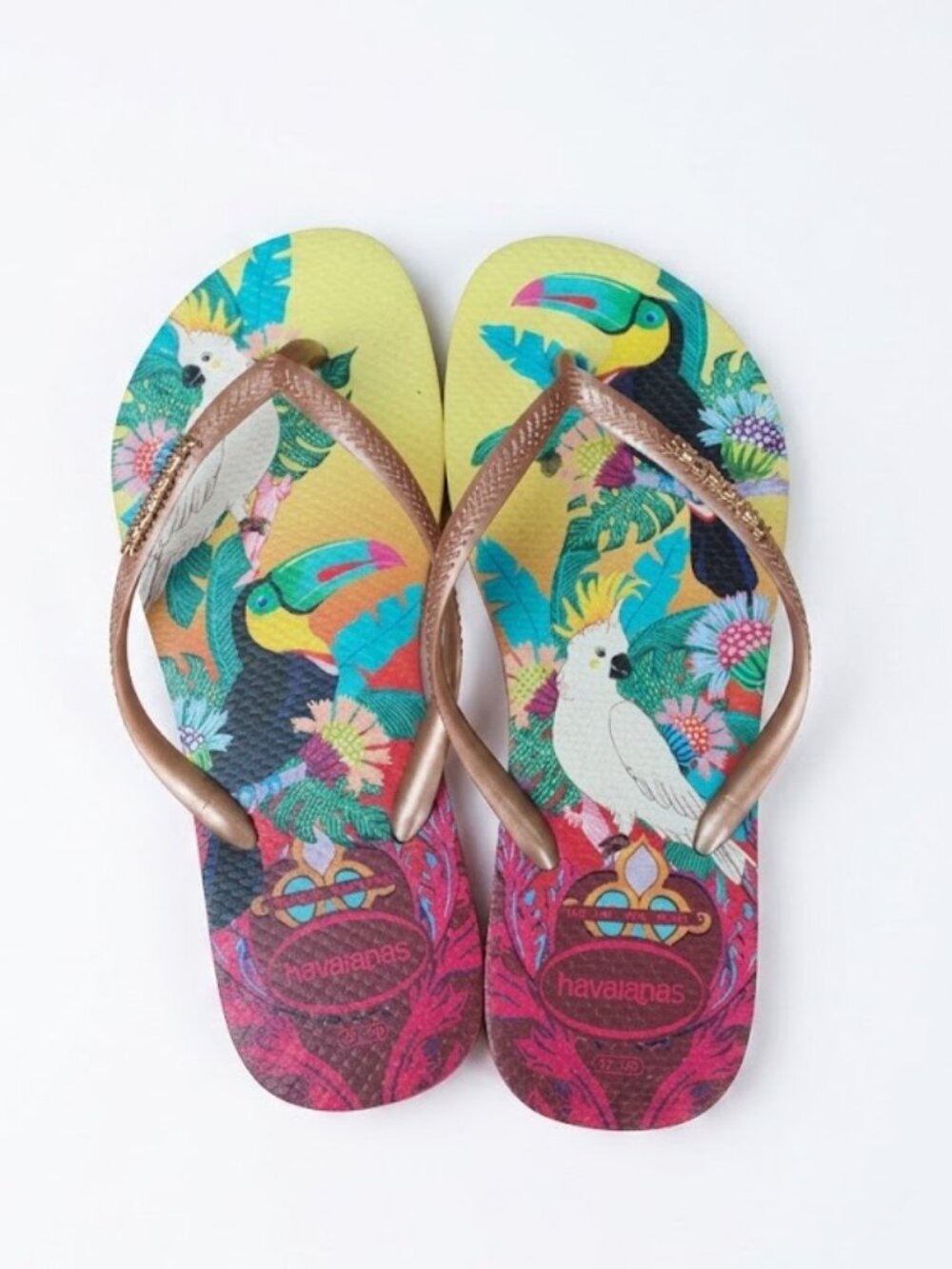 Havaianas Tropical Birds Slim Flip Flops – Size US 7/8